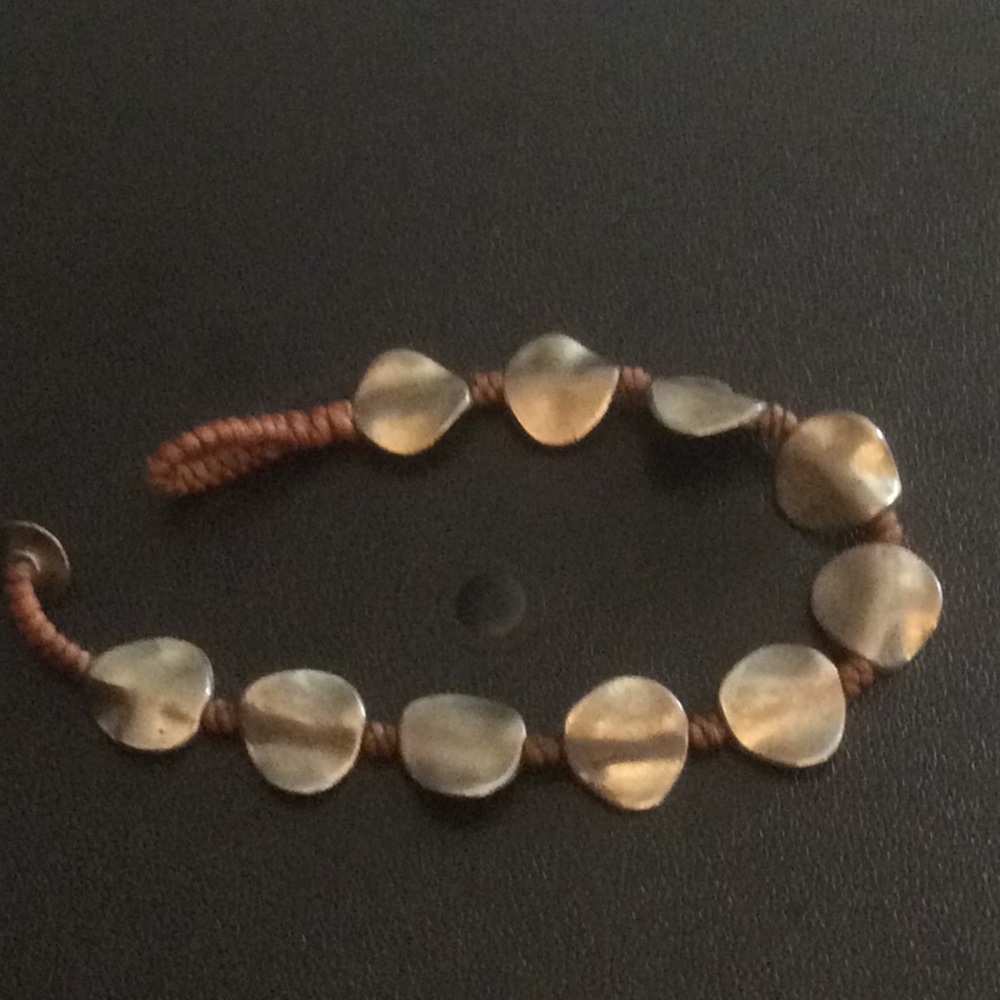Metal disk bracelet - Picture 2 of 3